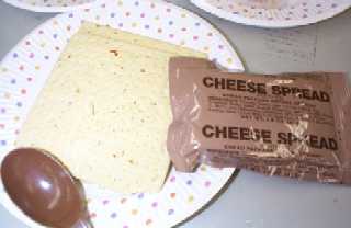 1999 MRE Menu #20 - Spaghetti w/Meat Sauce - vegetable cracker and cheese spread 1999 MRE Menu #20 - Spaghetti w/Meat Sauce - vegetable cracker and cheese spread