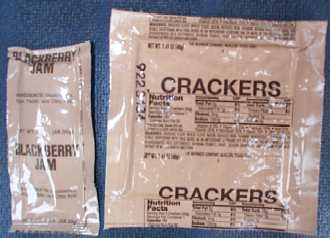 1999 MRE Menu #23 - Chicken w/Cavatelli - crackers and blackberry jam 1999 MRE Menu #23 - Chicken w/Cavatelli - crackers and blackberry jam